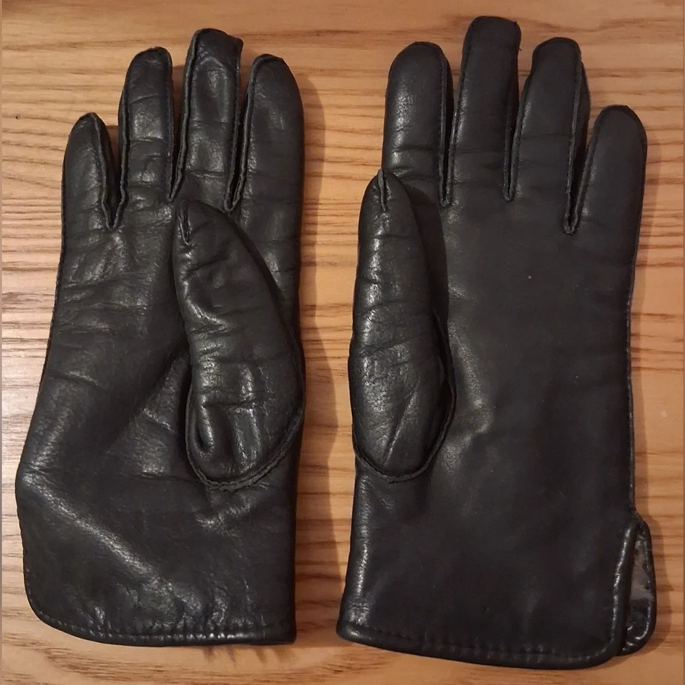 EUC Vintage Black Leather & Rabbit Fur Lined Moto Warm Winter Glove SZ M
